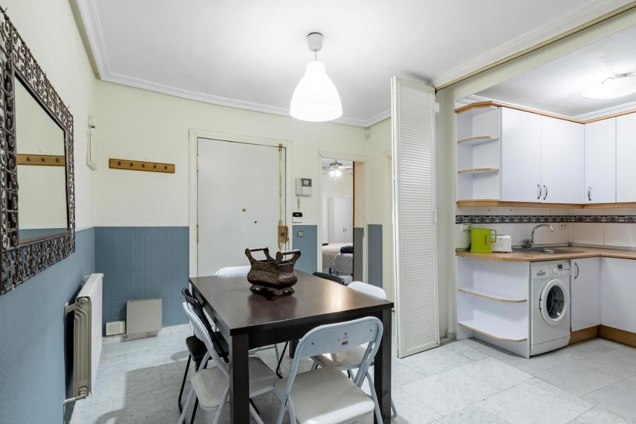 Plaza Sant' Ana, Casco Historico Apartment Madrid Exterior photo